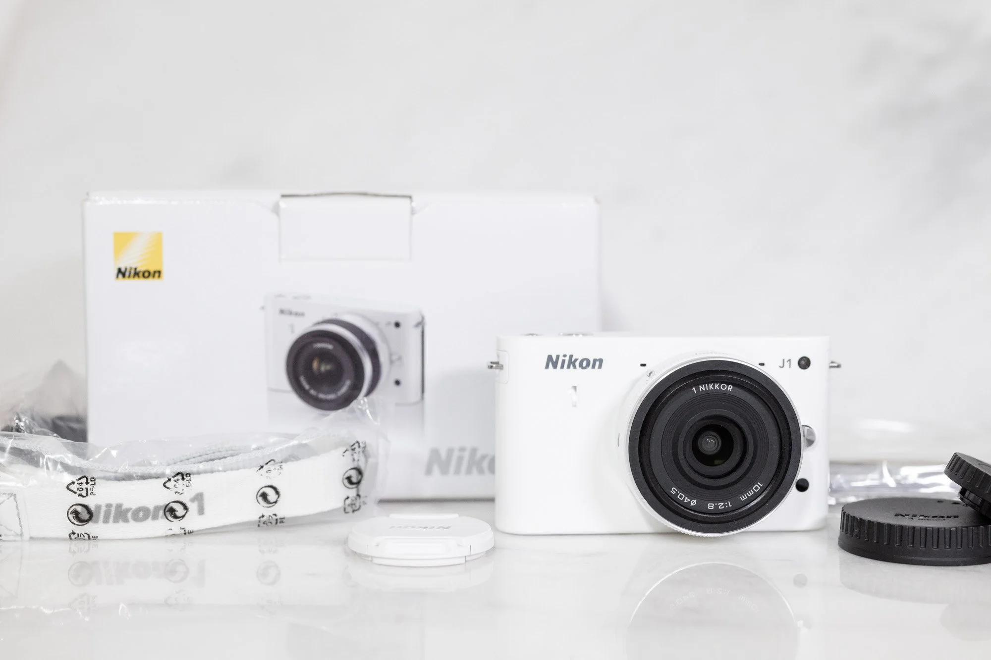 nikon+1+j1+with+10mm+lens+for+